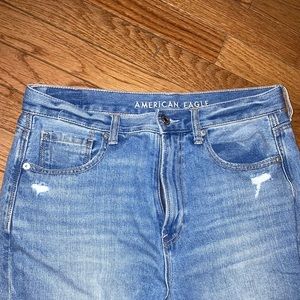 American Eagle Mom Jean! 👖